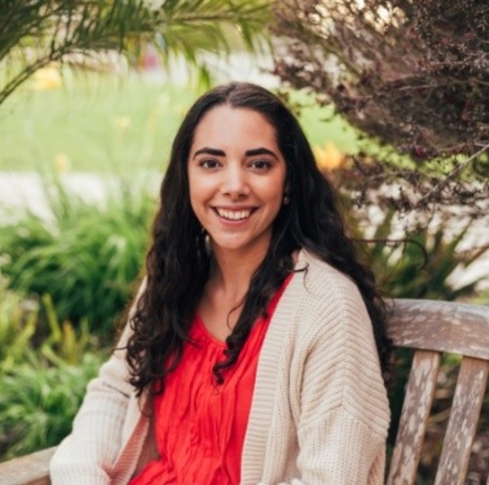 Meet your Posher, Justine